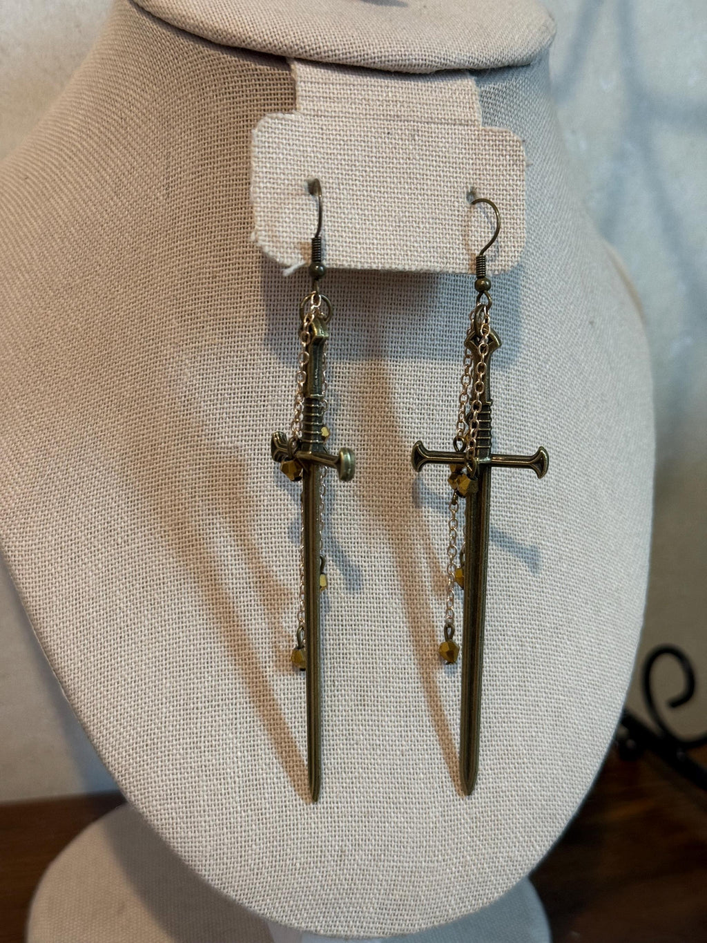 Royal Knight Crystal Earrings, Sparkling Drop Earrings for All Fantasy Lovers