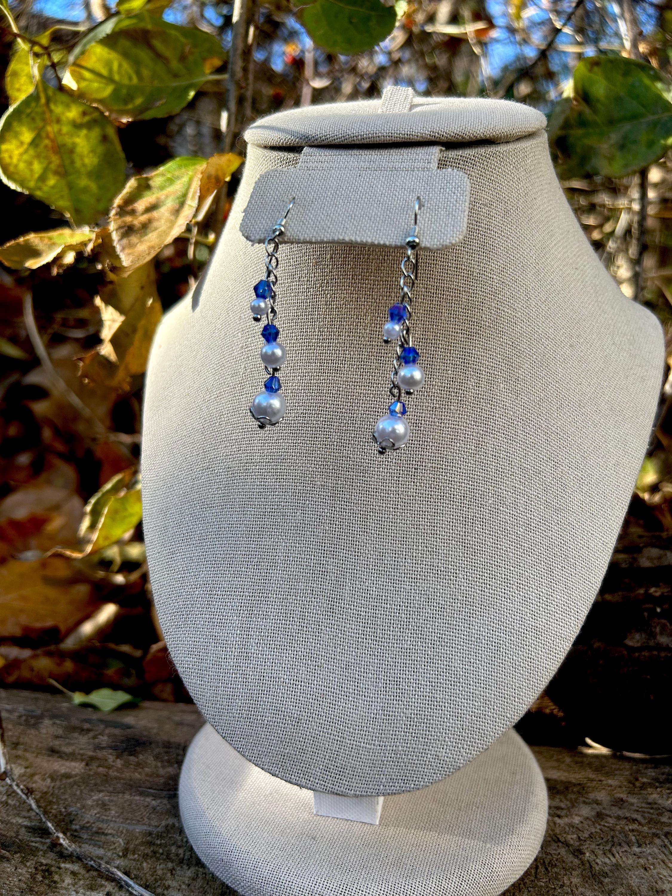 Falling Snow Winter Earrings, Handmade Holiday Earrings/Yuletide