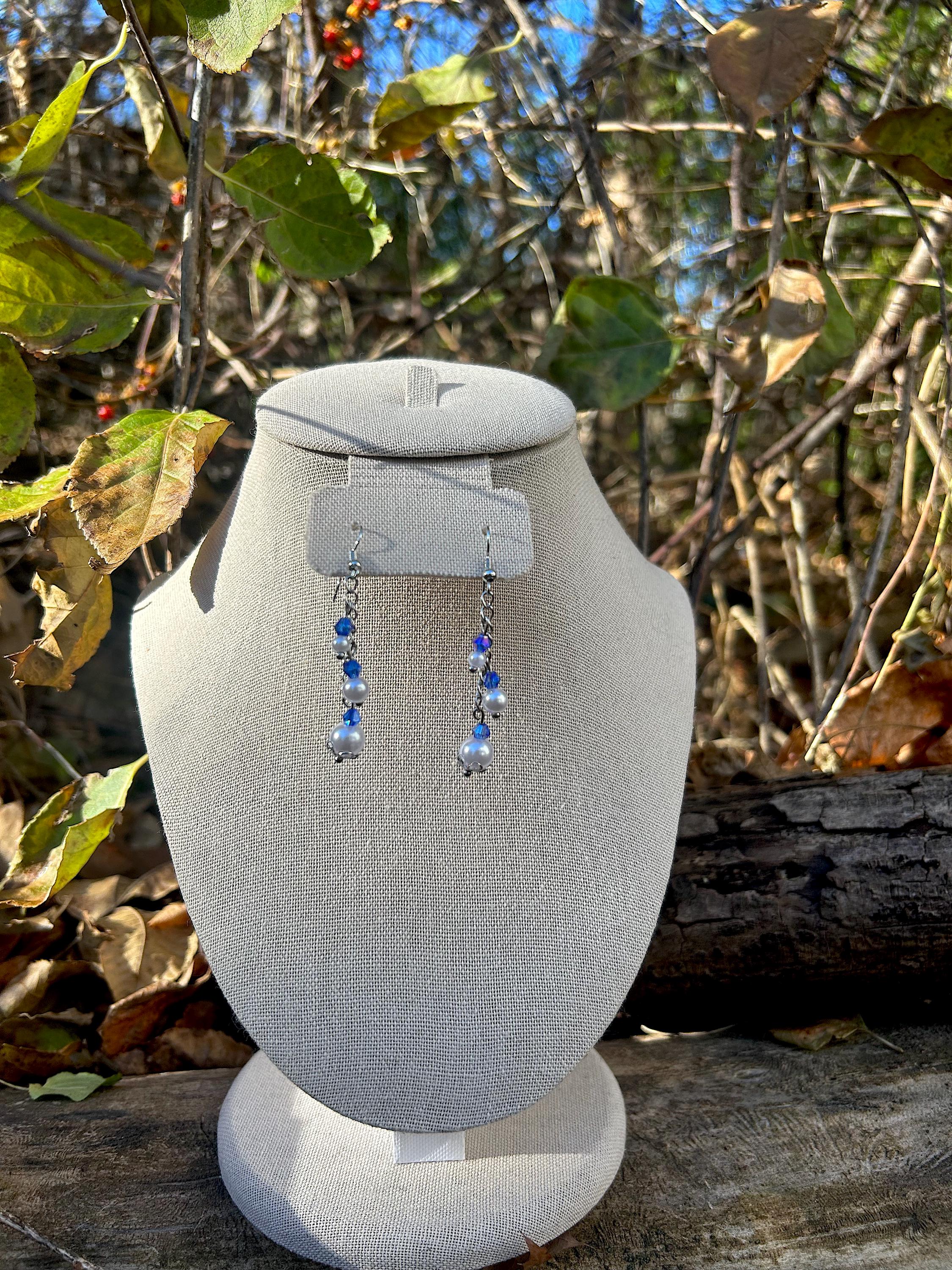 Falling Snow Winter Earrings, Handmade Holiday Earrings/Yuletide