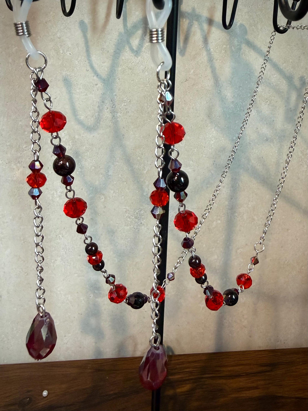 Red Rose Garnet Crystal Eyeglass Chain, Handcrafted Beaded Eyewear Holder for Stylish Wearers
